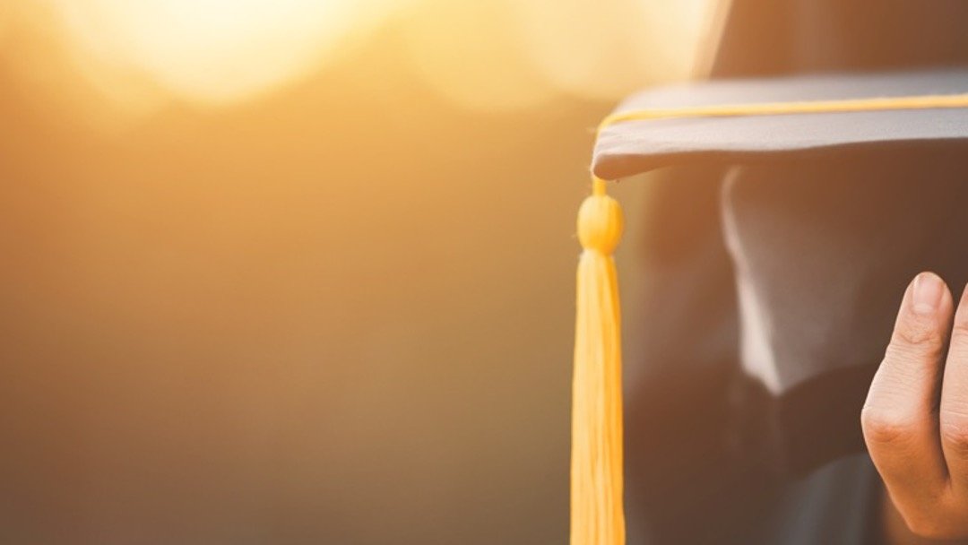 Studi Kasus: PT T — Strategi Bisnis Global melalui Program CSBA